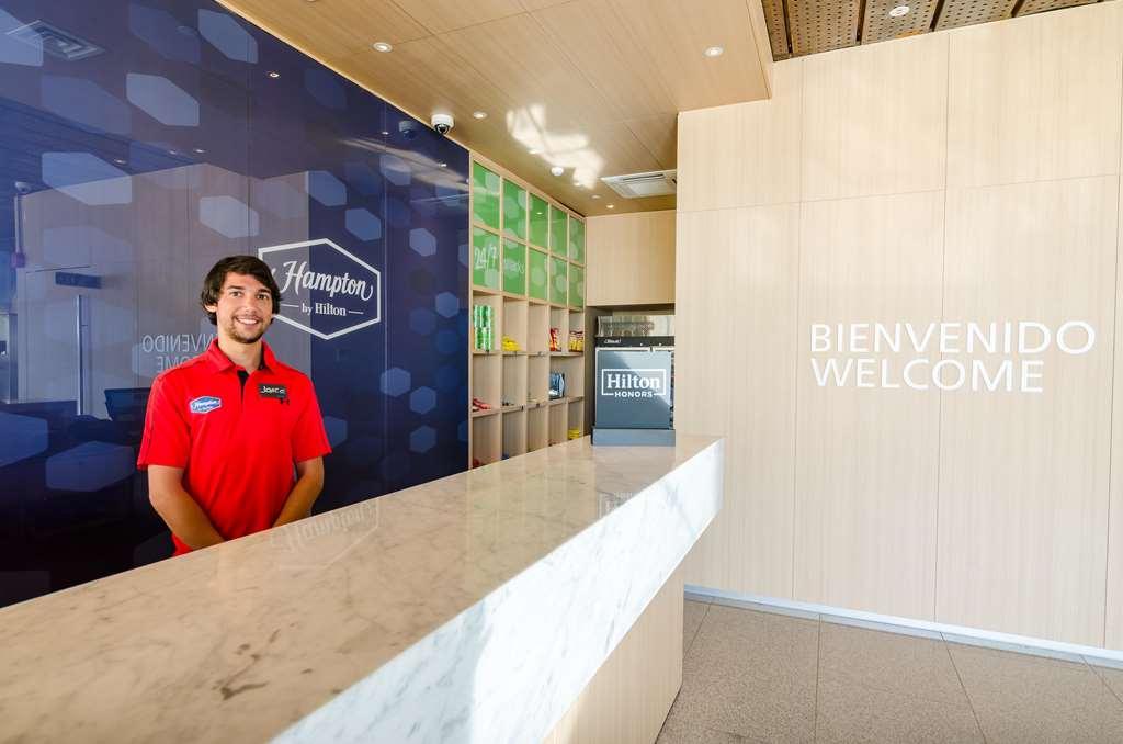 Hampton By Hilton Montevideo Carrasco Hotel Ciudad de la Costa Interior foto