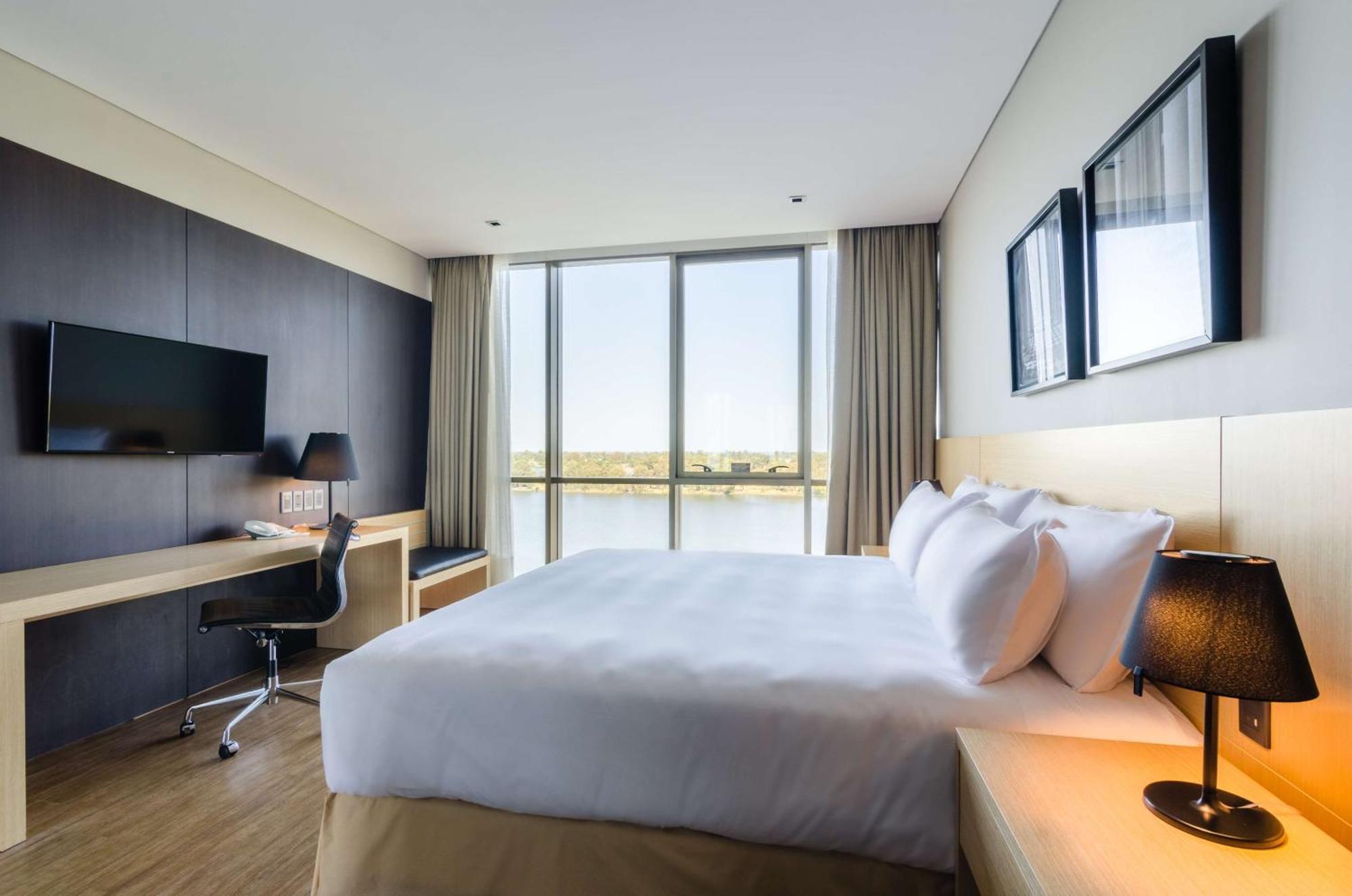 Hampton By Hilton Montevideo Carrasco Hotel Ciudad de la Costa Bagian luar foto