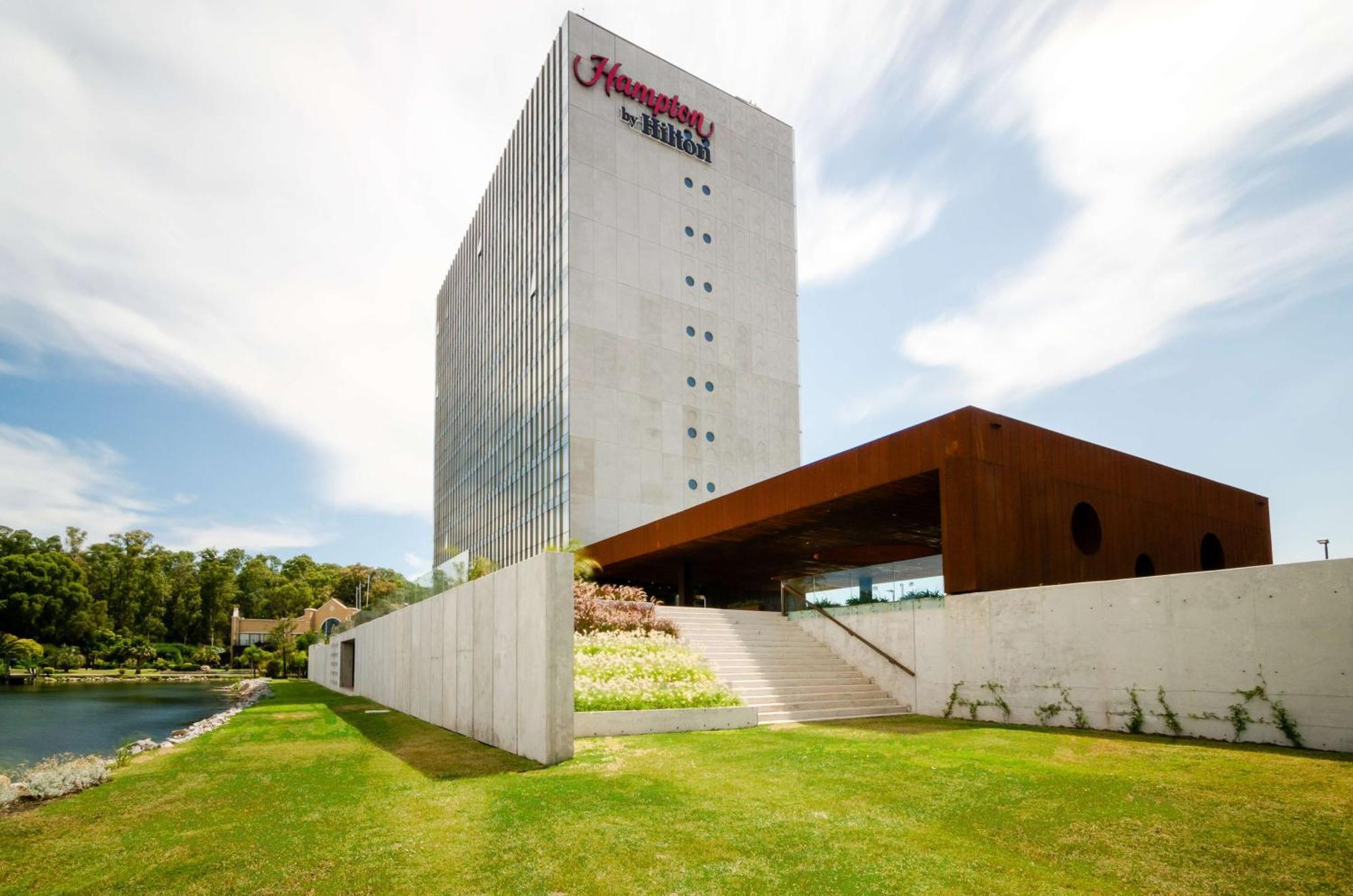 Hampton By Hilton Montevideo Carrasco Hotel Ciudad de la Costa Bagian luar foto