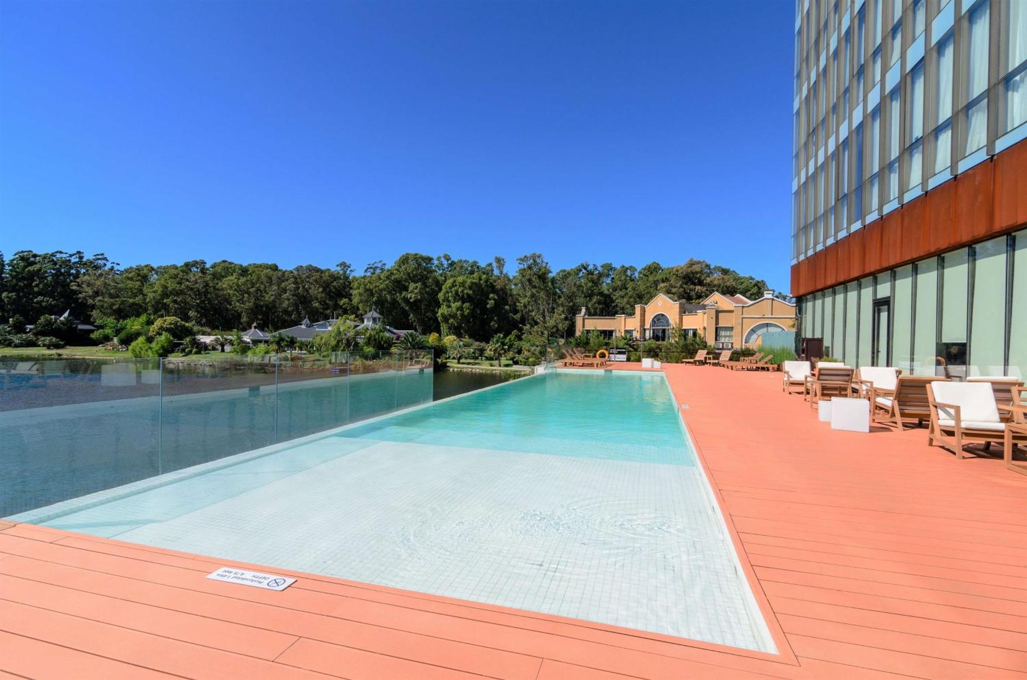 Hampton By Hilton Montevideo Carrasco Hotel Ciudad de la Costa Bagian luar foto